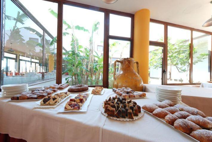Hotel Club Santa Sabina 토레 산타 사비나 외부 사진
