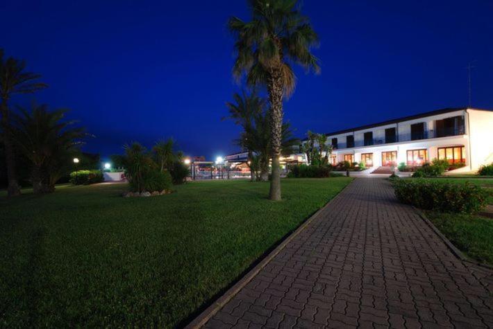 Hotel Club Santa Sabina 토레 산타 사비나 외부 사진